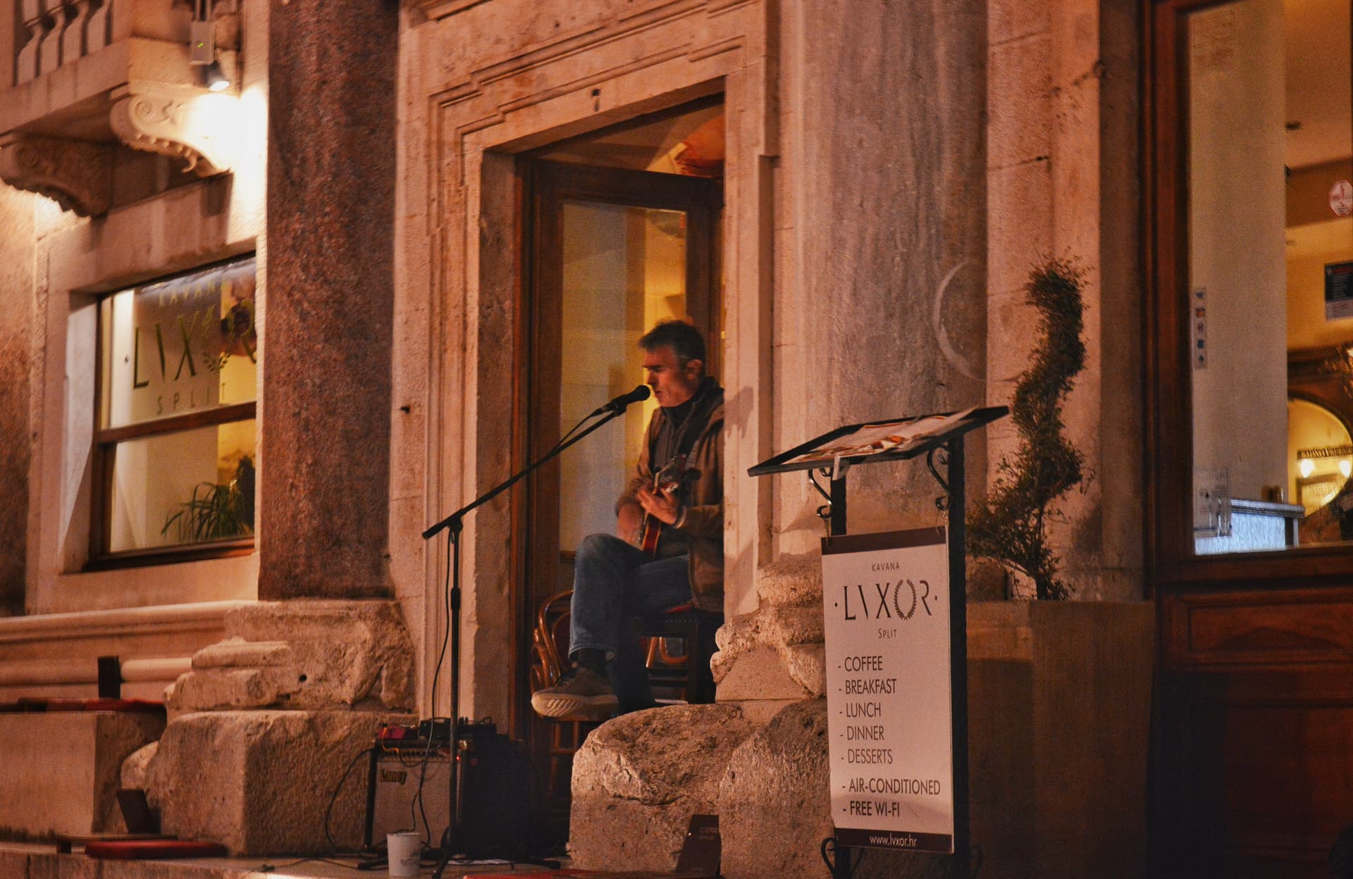 802e1811-26de-4350-8cd2-8404c0de7256_rw_3840